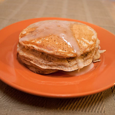 picture of cinnamon bun pancakes with maple-butter icing