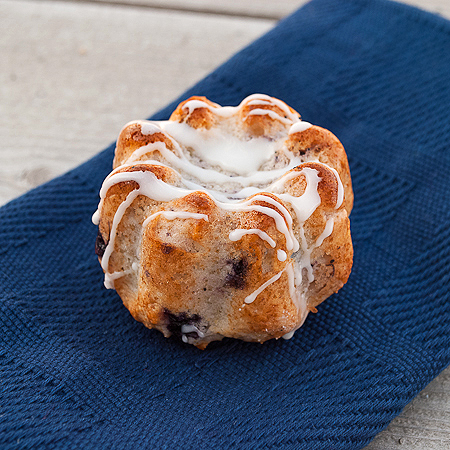 Mini Blueberry Coffee Cake-450 2 picture of mini blueberry coffee cake
