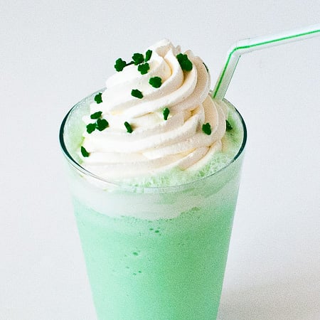 C**y Cat Shamrock Shake