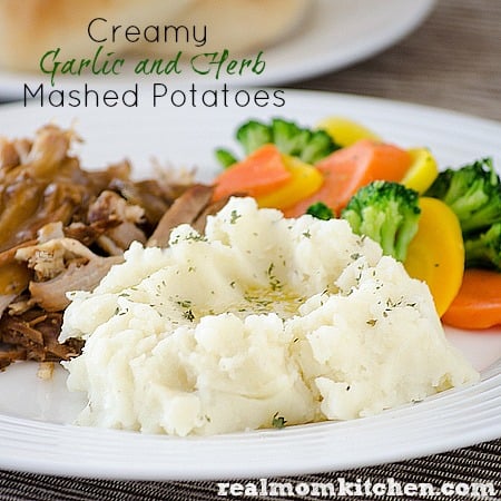 Creamy Garlic and Herb Mashed Potatoes