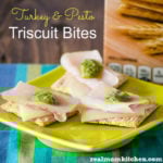 Turkey and Pesto Triscuit Bites | realmomkitchen.com