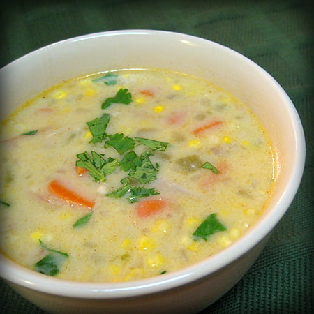 https://www.realmomkitchen.com/wp-content/uploads/2009/11/turkey-mexican-soup-4-450-shadow.jpg