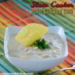 Slow Cooker White Chicken Chili | realmomkitchen.com