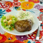 Texas Roadhouse Steak Seasoning | realmomkitchen.com